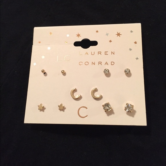 LC Lauren Conrad Jewelry - 🍍 2 for $15  🌟 “C” Monogram Earring Set 🌟